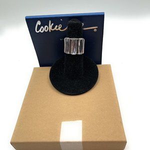 Cookie Lee Crystal ring size 6 (11146)